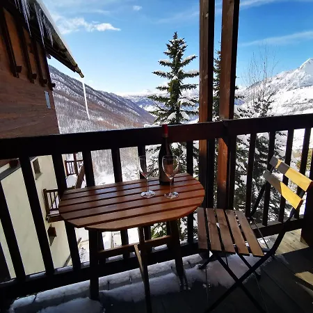 Con Vista In Grangesises/sestriere *